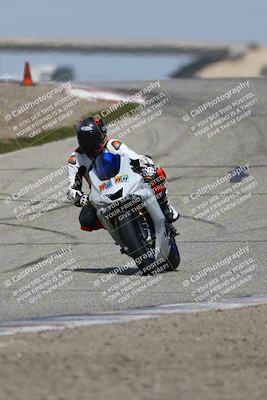 media/Mar-22-2025-TrackDaz (Sat) [[0456df0c41]]/Group B/Session 3 (Outside Grapevine)/